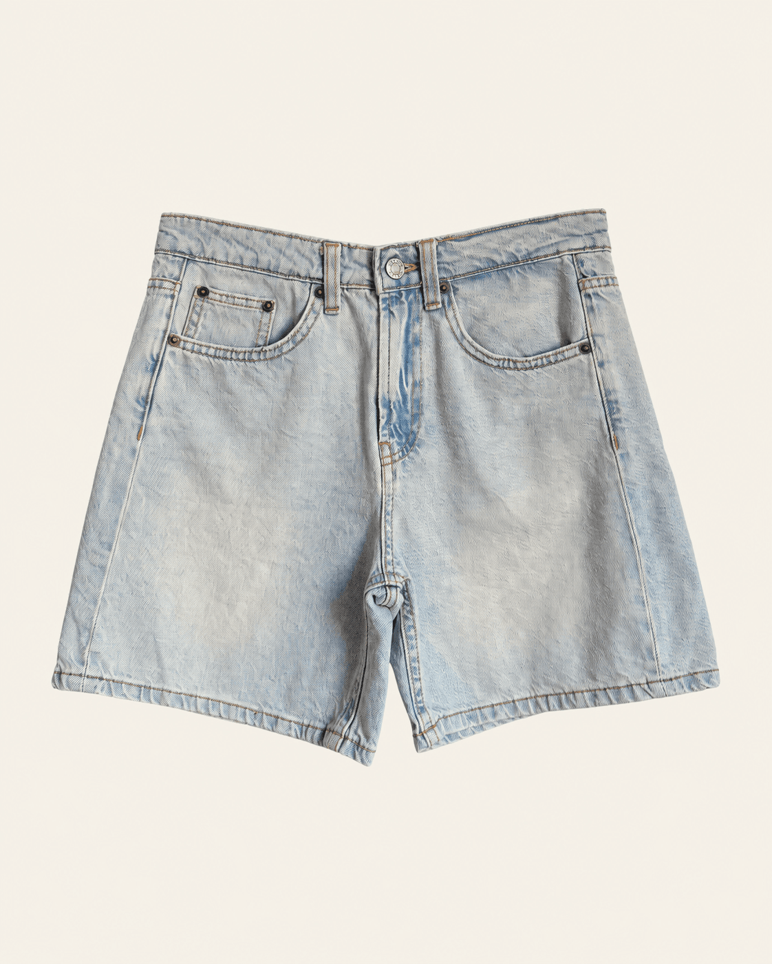 Short Bermuda de Jean — Prenda completa