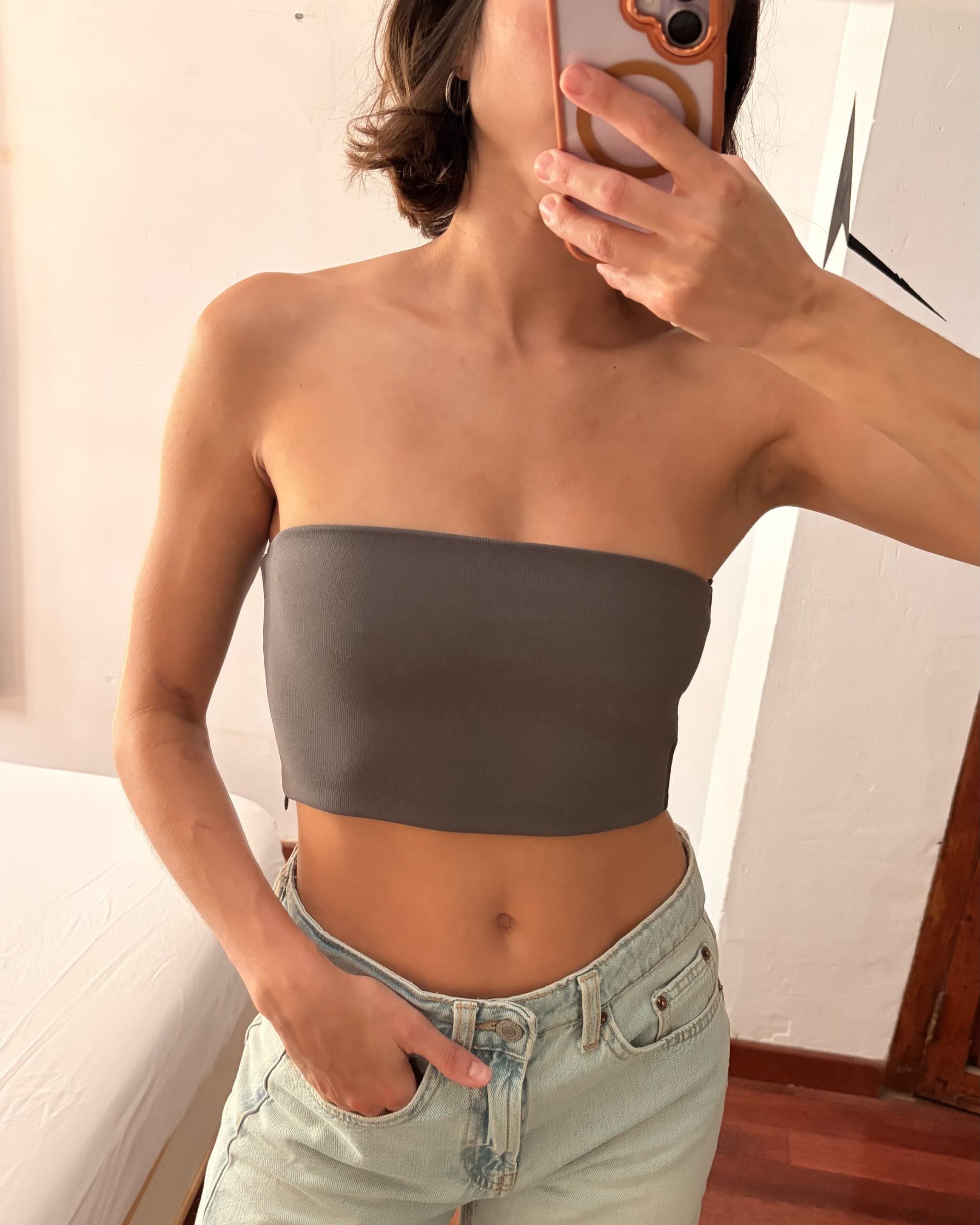 Top cropped elástico con cierre — Detalle