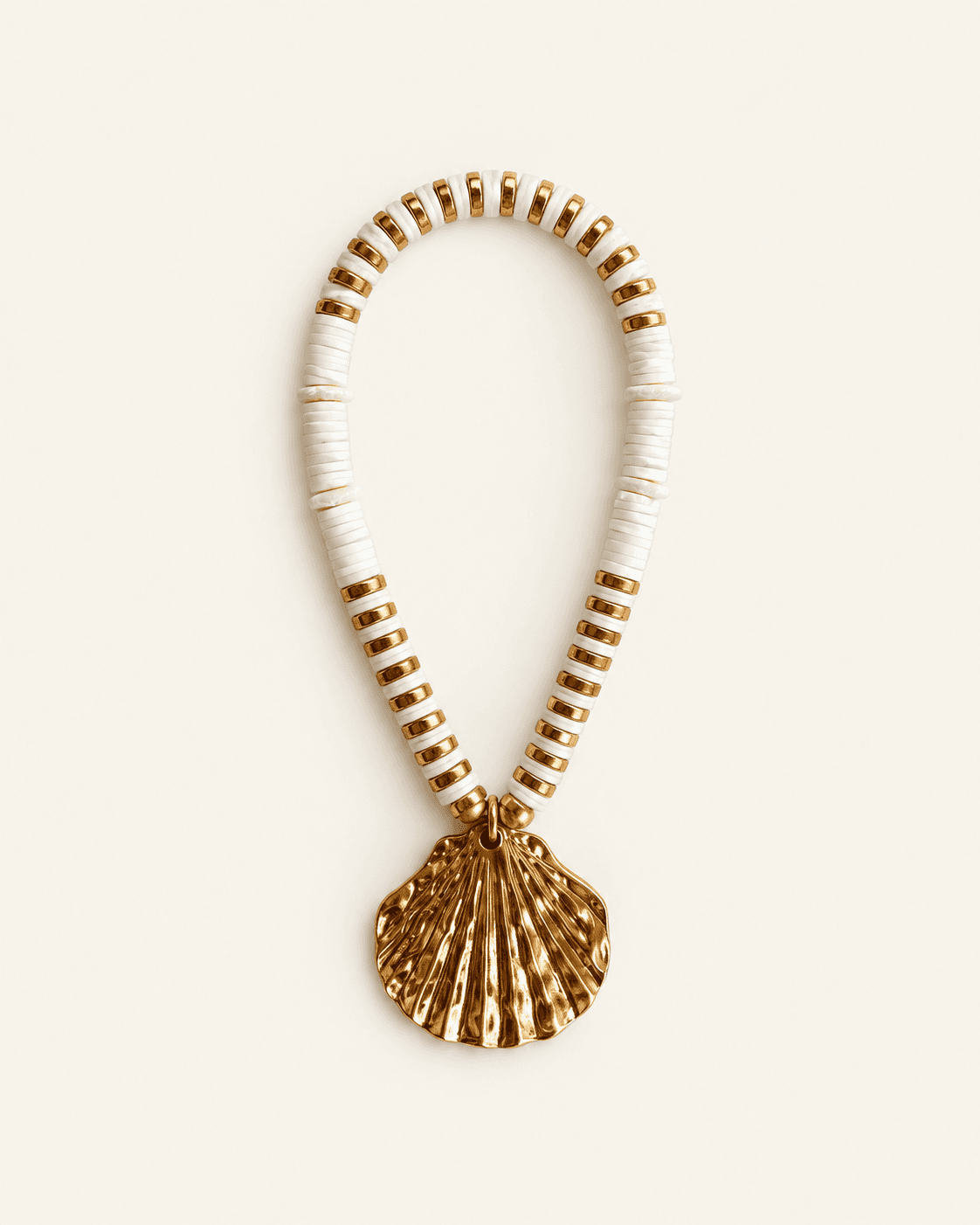 Pulsera con dije concha - pieza única — Prenda completa