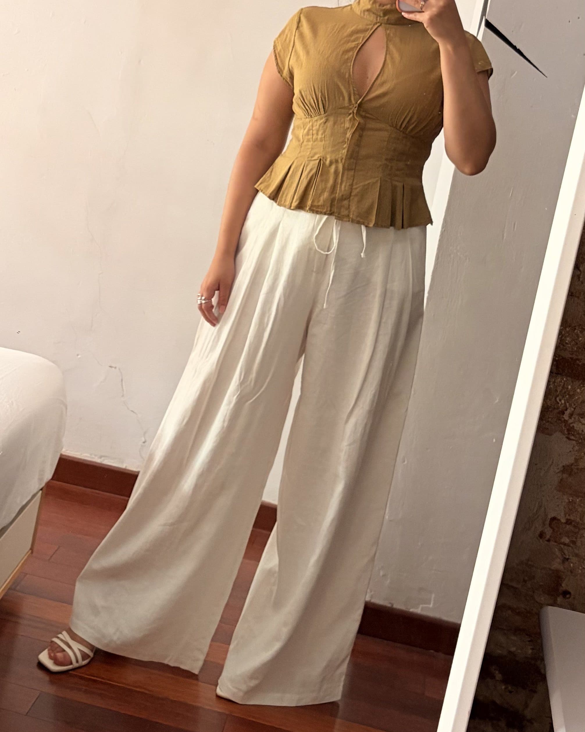 Pantalón Ancho con pinzas — Tela